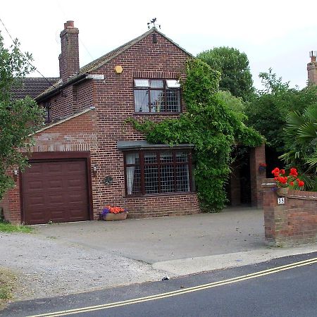 Barnfield B&B Saint Osyth Exterior photo