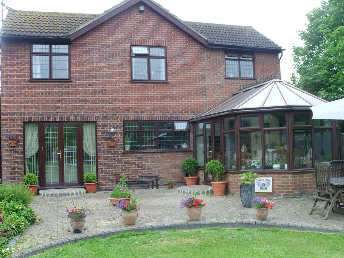 Barnfield B&B Saint Osyth Exterior photo